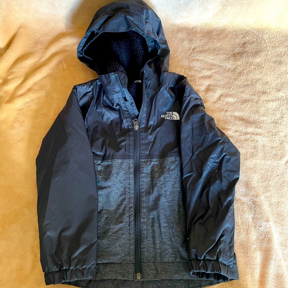 Boys North Face Jacket EUC